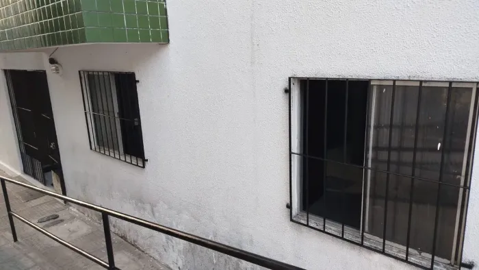 Alugo uma casa em nova Cruz