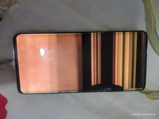 150,00. S10 SAMSUNG BGALAXY TELA QUEBRADA MAS LIGA..TROCO
