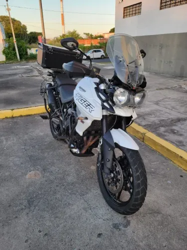 TIGER 800 XRX 2019 COMPLETA