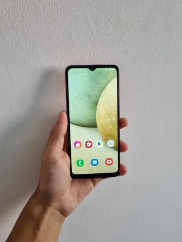 Samsung a12