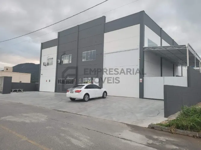 Galpão Novo de 650 m² - Próximo à Arena Opus - R$ 2.800.000,00