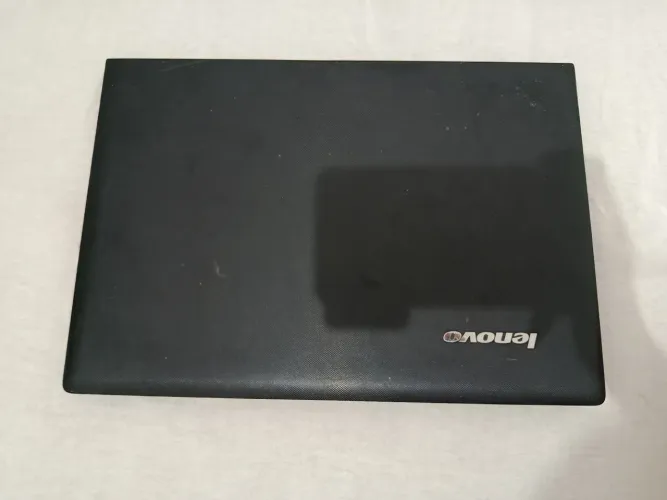 Notebook com defeito na tela.