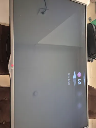 Smart TV 42" LG