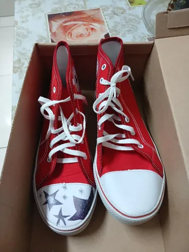 Vende se tênis