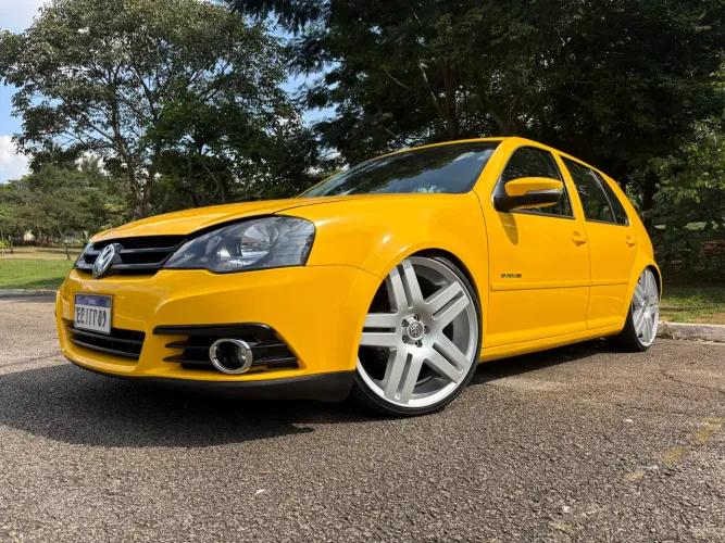 Volkswagen Golf Sportline 1.6 MI Total Flex 8V 4P 2013