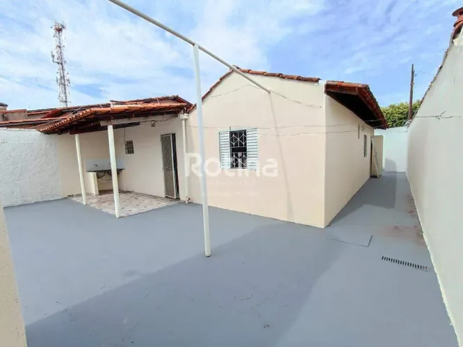 Casa à venda, 2 quartos, Planalto - Uberlândia/MG - Rotina Imobiliária
