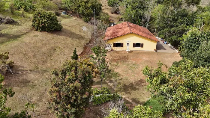 Sítio á venda em São Roque! Cod.: CH-1037