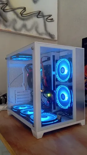 PC para design gráfico, edição de vídeo, 3D e jogos
