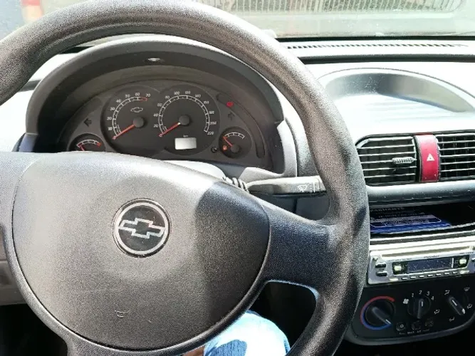 Chevrolet Montana 1.4 8V Conquest Econoflex 2P 2008