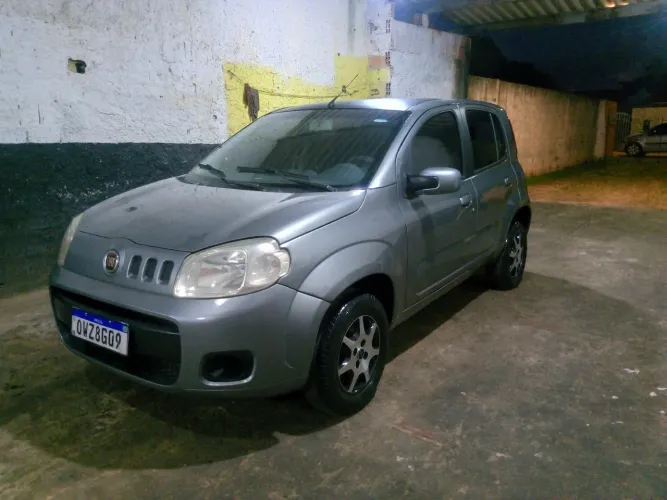 Fiat Uno Vivace Celeb. 1.0 EVO F.flex 8V 5P 2014