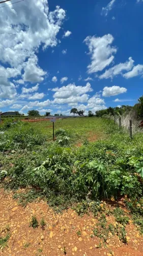 CHACARA A VENDA NO CONDOMINIO RECANTO DO RIO EM TRINDADE