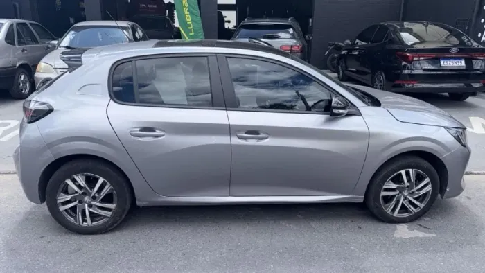 Peugeot 208 Griffe 1.6 Flex 16V 5P Aut. 2023