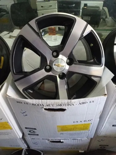 Roda Nova aro 15 Onix LTZ  