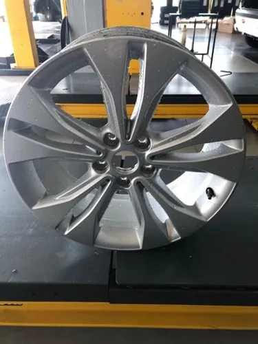 Roda avulsa BMW 328 aro 18 (usada)