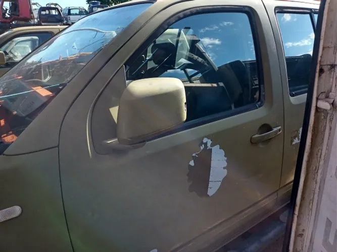 Porta Nissan Frontier Dianteira Esquerda Motorista 2008/2015
