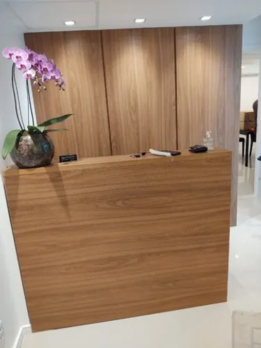 Dentistas, Fabricamos Moveis e Armarios para Consultorios, fazem 45 Anos