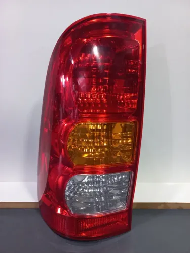 Lanterna Traseira Toyota Hilux 2005 2006 2007 2008 2009 2010