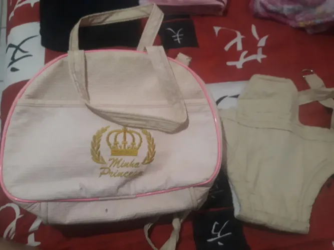 Compre o canguru unissex e ganhe a bolsa térmica 