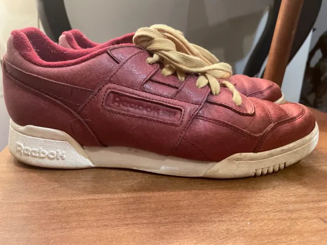 Reebok classic bordô com mostarda 39