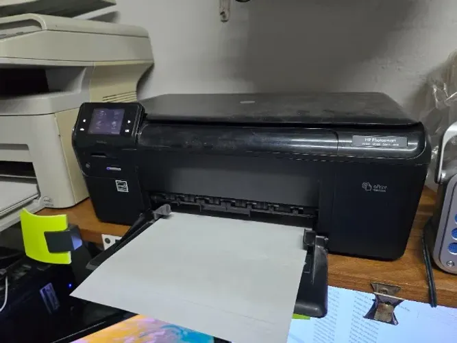 Impressora HP Multifuncional colorida e-print wireless D110