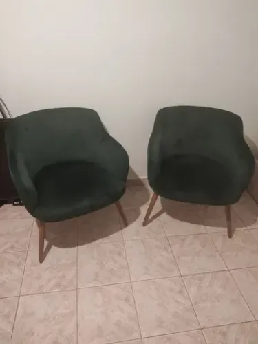 Poltronas em veludo (cada)