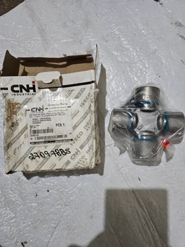 Trator New holand case cruzeta nova original 47492120