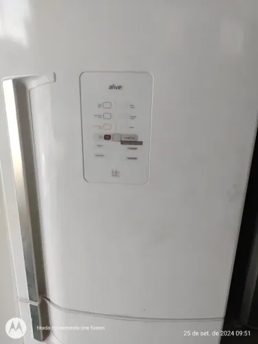 REFRIGERADOR BRASTEMP FROST FREE INVERSE 110V