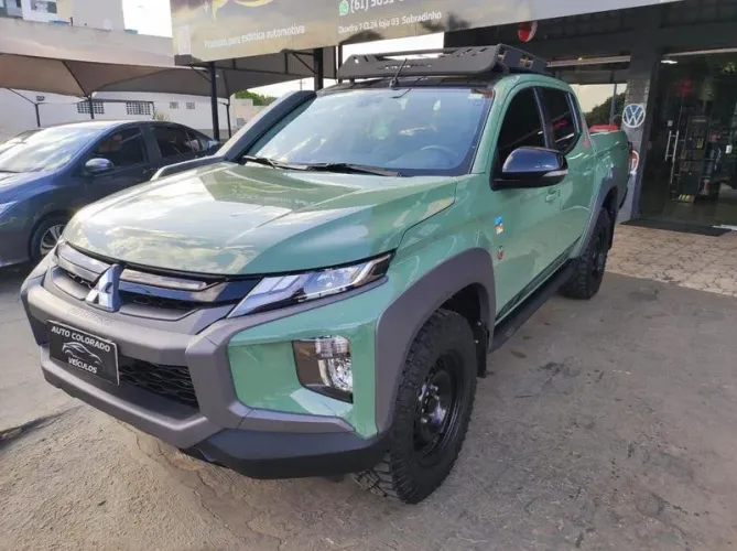 Mitsubishi L200 Triton Savana GLS 2.4 4X4 Die. AUT 2025