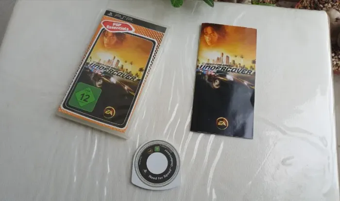 Jogo Mídia Física Need For Speed Undercover Psp