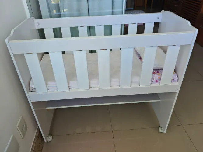 MINI BERÇO MDF COM COLCHÃO 