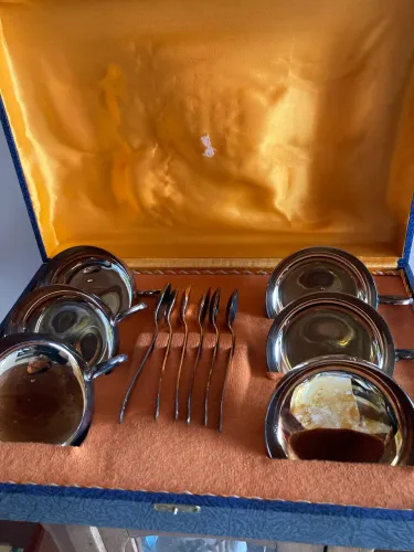 Jogo de sobremesa de prata