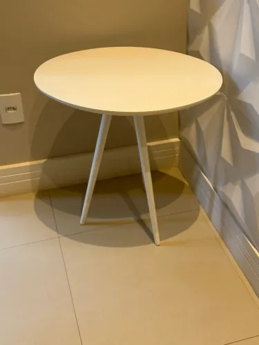 Mesa lateral 