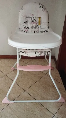 Cadeira de alimentação infantil 