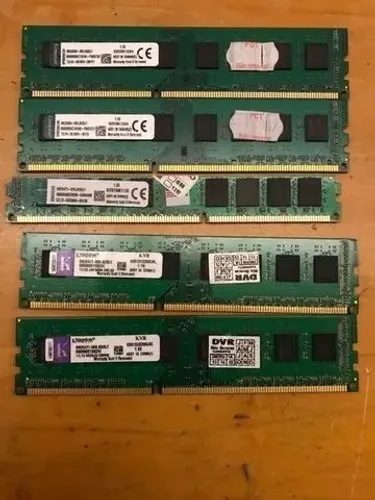 129 Memória Kingston 4G DDR3