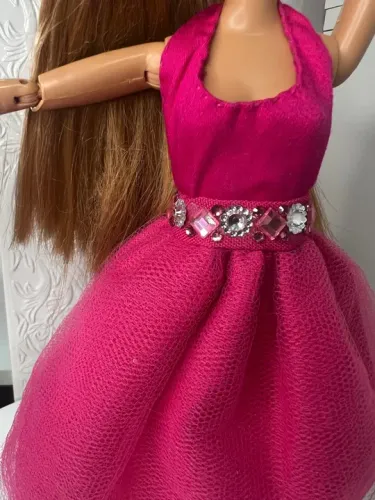 Vestido feito a mão para boneca Barbie
