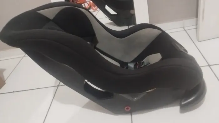 Cadeirinha de carro para criança