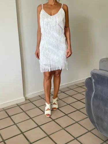 Vestido branco de franjas! R$ 85