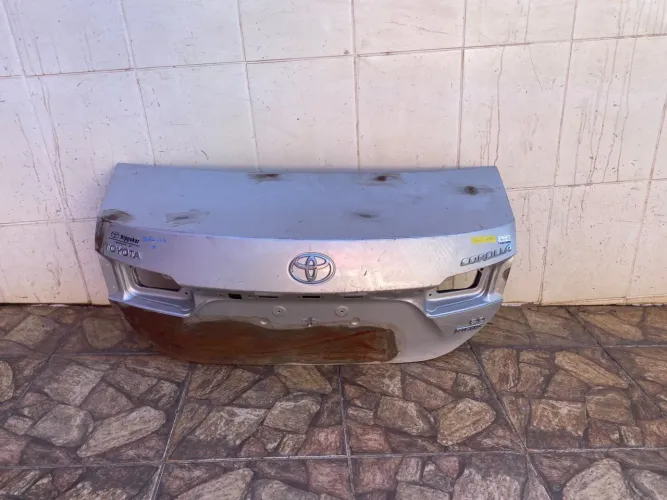 Tampa traseira Corolla 2015/2016/2017/2018/2019