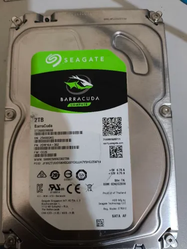  HD de 2 teras Seagate, funcionando perfeitamente 