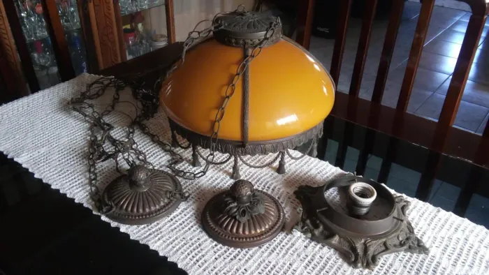 Luminária Antiga