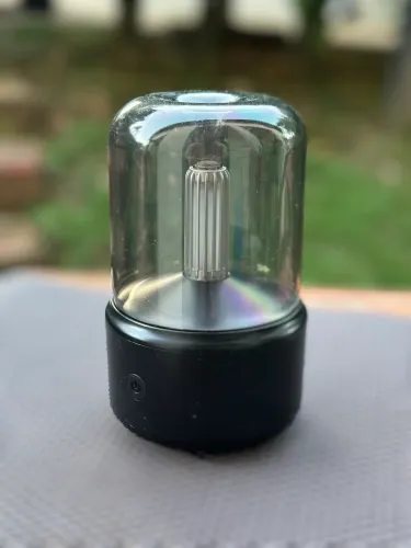 Um humidificador de mesa