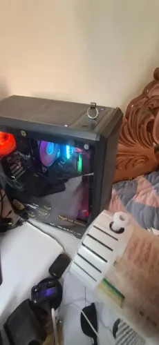 Computador Gamer AMD Ryzen 7, NVME SSD 512GB, ASUSTeK TUF B450M-PRO II, Radeon R5 220, RGB