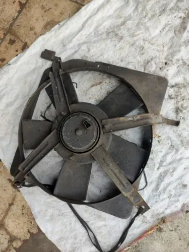 Ventoinha Defletor C/ Ar Condicio Original Kadett Gsi 92-95