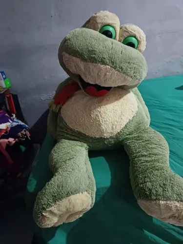 Sapo de Pelúcia Gigante - Decoração Incrível!