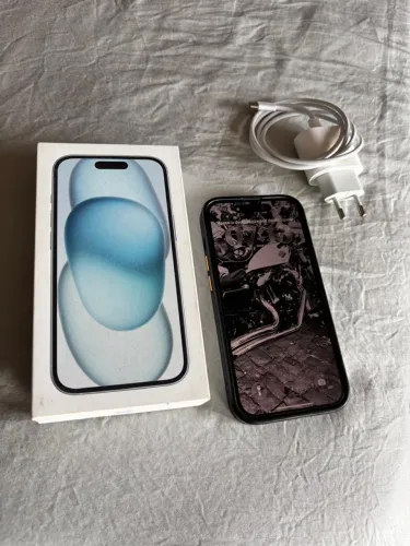 iPhone 15 256gb azul