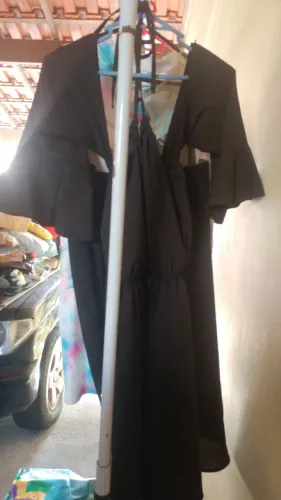 Roupa adulta usada