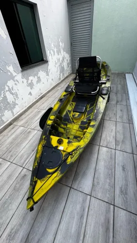 Caiaque Robalo PRO com cadeira e colete salva vidas