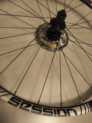 Rodas Sessions G25 Gravel