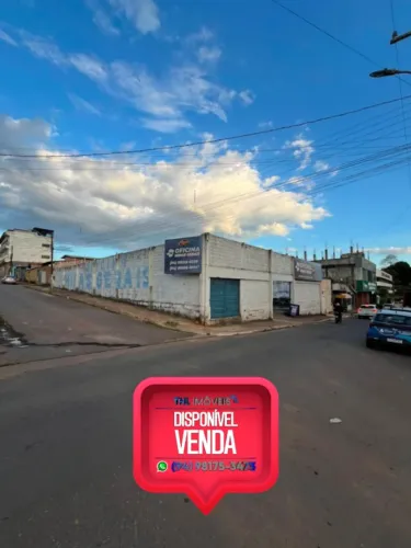 THL IMÓVEIS VENDE ÁREA COMERCIAL, CENTRO DA CIDADE, HABITA A FINANCIA, NA RUA DO COMERCIO