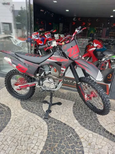 CRF 230 F